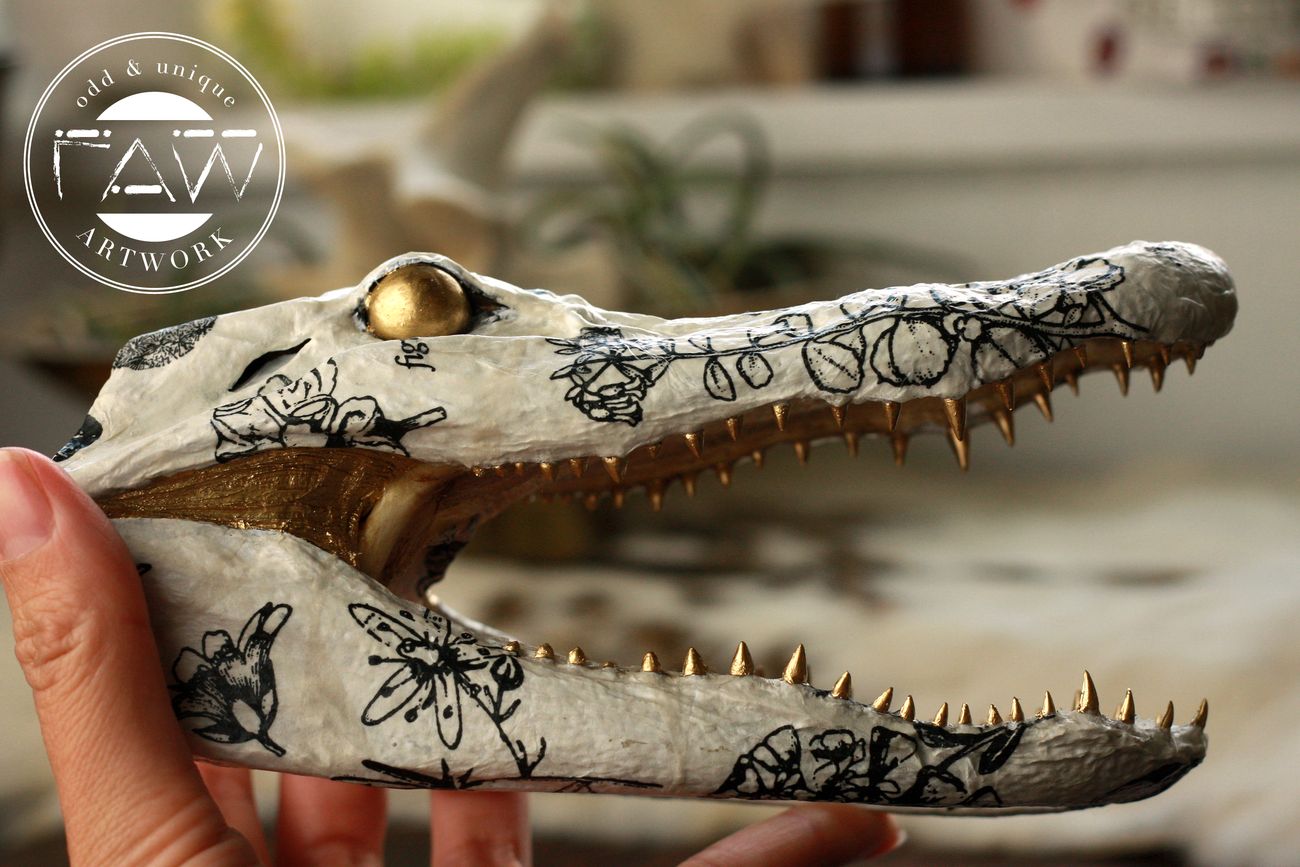 Botanical Figures Gator